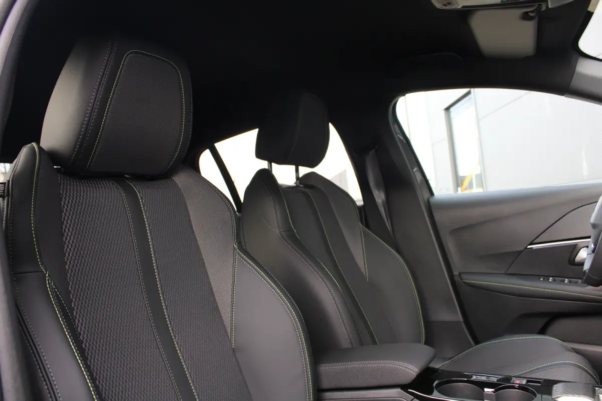 Hybrid 100 e-DCS6 GT | Automaat | Navigatie | Camera | Apple carplay | Mild Hybrid | Cruise Control