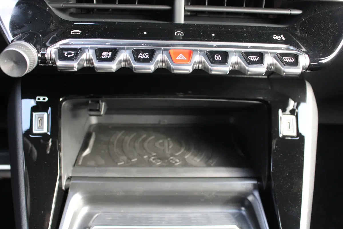Hybrid 100 e-DCS6 GT | Automaat | Navigatie | Camera | Apple carplay | Mild Hybrid | Cruise Control