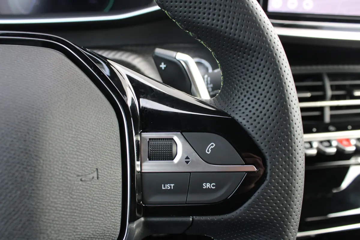 Hybrid 100 e-DCS6 GT | Automaat | Navigatie | Camera | Apple carplay | Mild Hybrid | Cruise Control