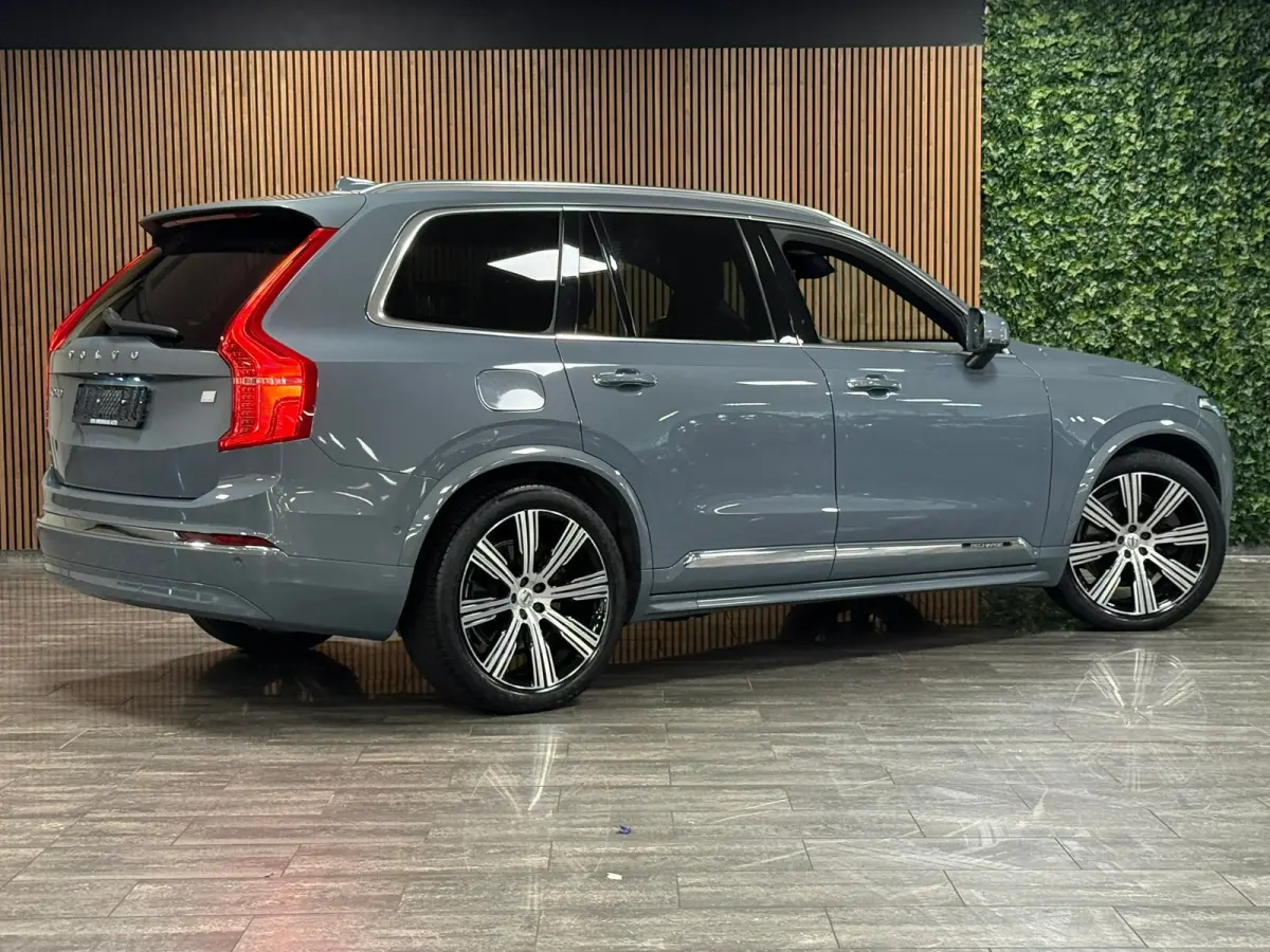 T8 AWD Recharge Ultimate Ultra Bright | Luchtvering | Trekhaak | 360 Camera | Head-Up Display | Harman Kardon | 455pk | Adaptieve Cruise Control | Stoelverwarming voor+achter | Stuurwielverw