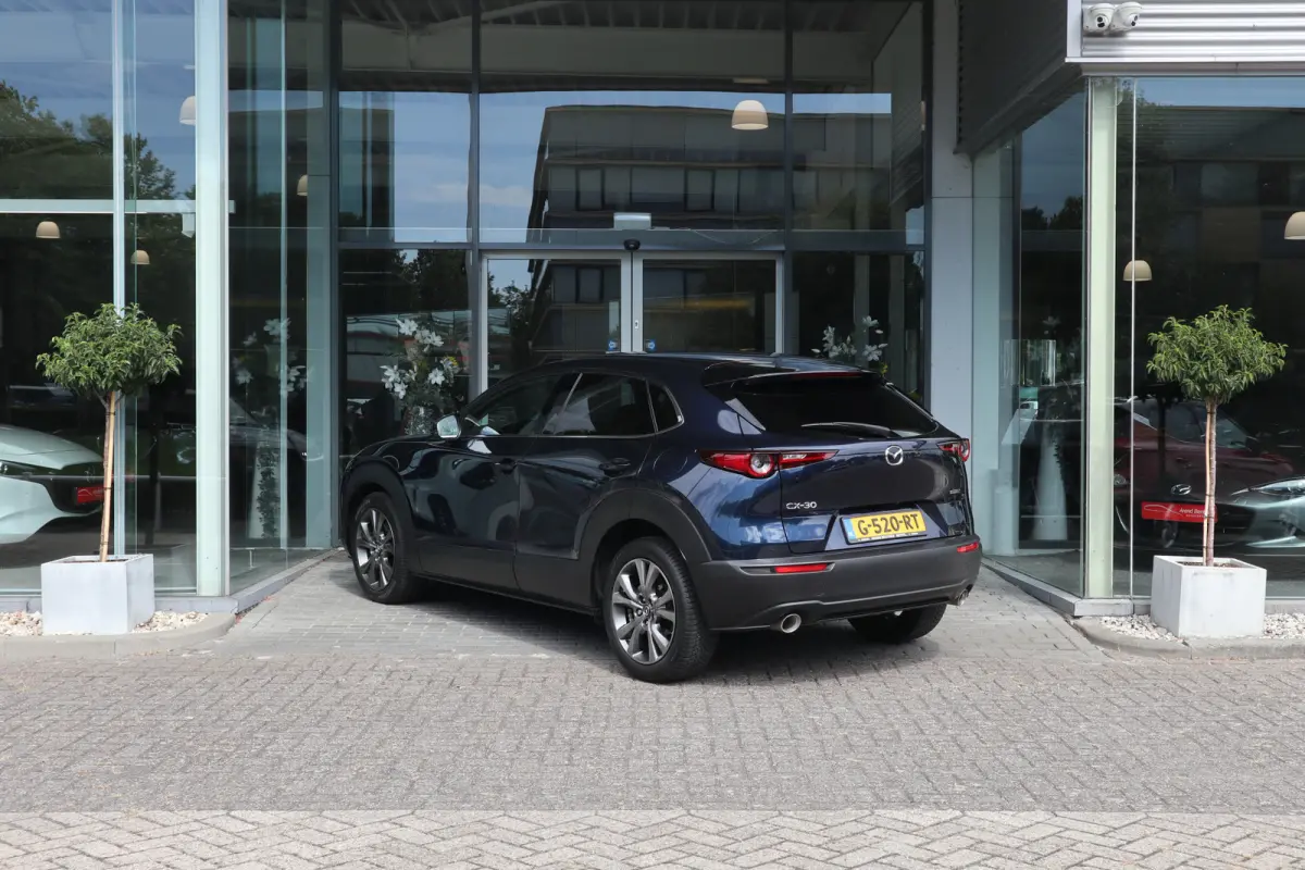 2.0 e-SkyActiv-X M Hybrid Luxury Leer / 360 Camera / Head-Up / Clima / Cruise / Audio