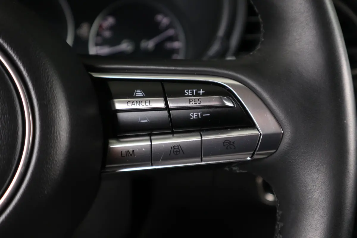 2.0 e-SkyActiv-X M Hybrid Luxury Leer / 360 Camera / Head-Up / Clima / Cruise / Audio