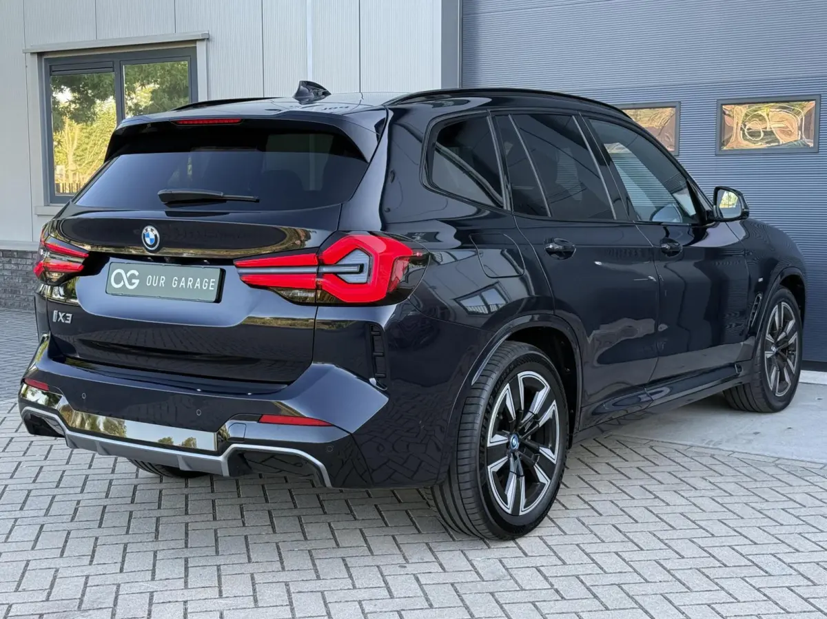 - 80 kWh M-Sport |ACC|Camera|Pano|Memory|95% SOH