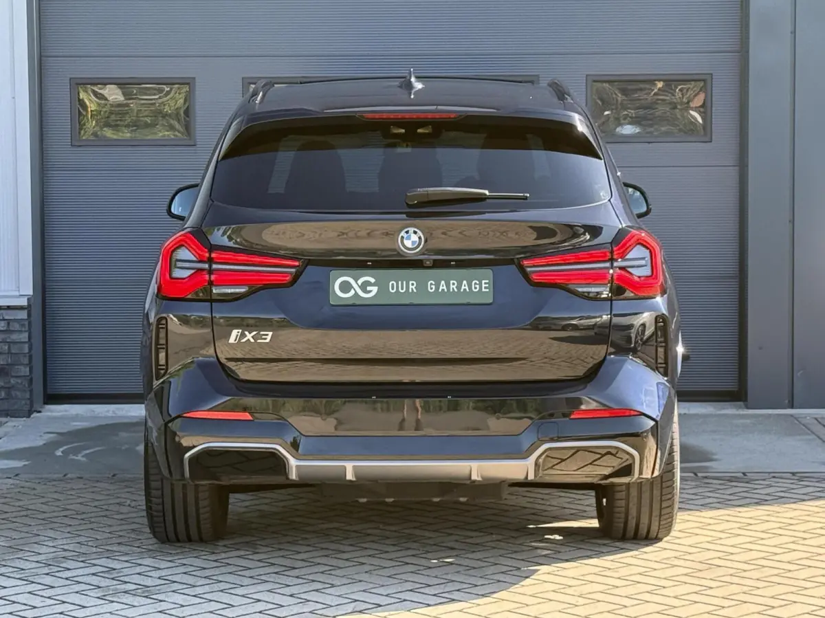 - 80 kWh M-Sport |ACC|Camera|Pano|Memory|95% SOH