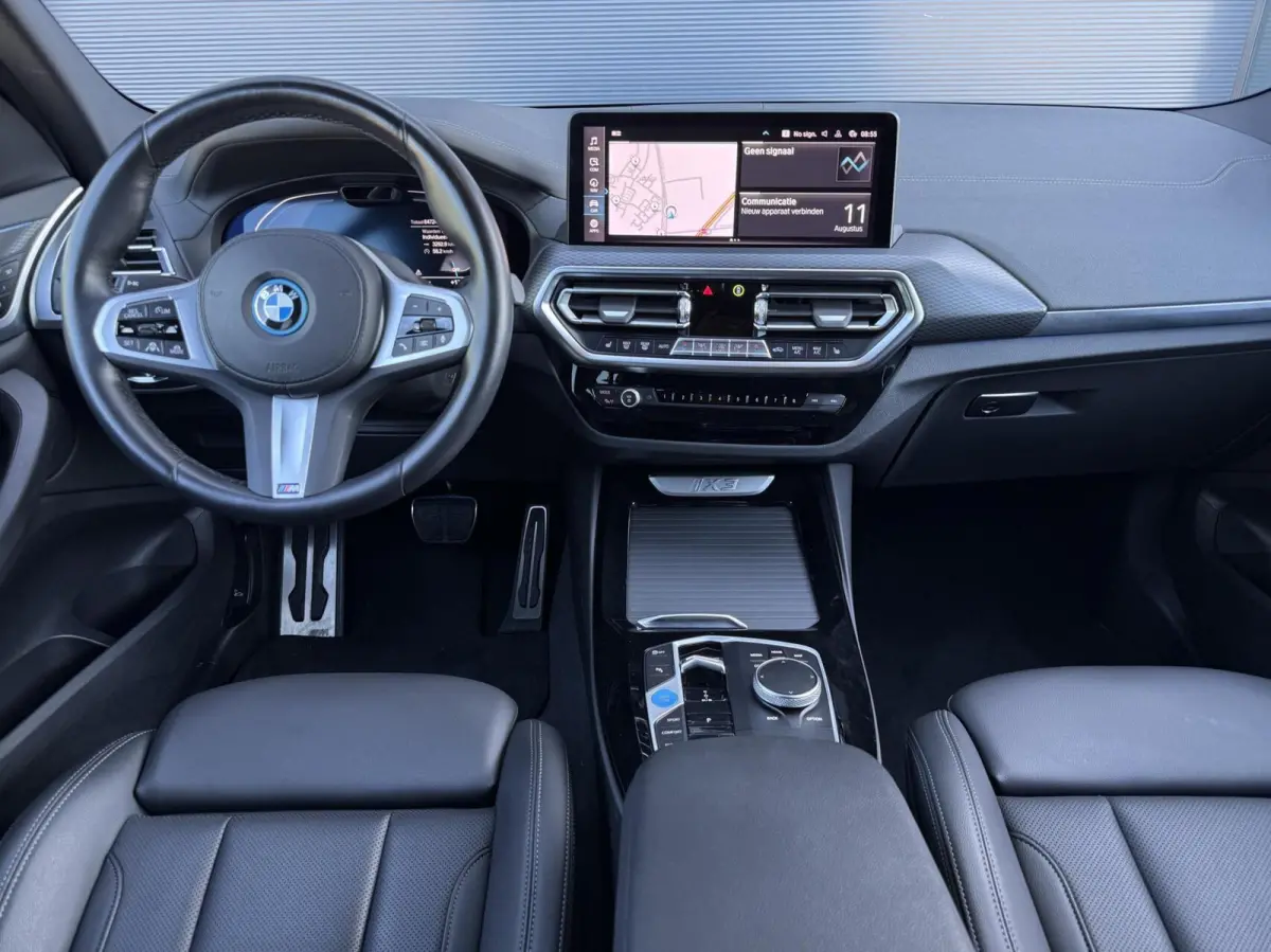 - 80 kWh M-Sport |ACC|Camera|Pano|Memory|95% SOH