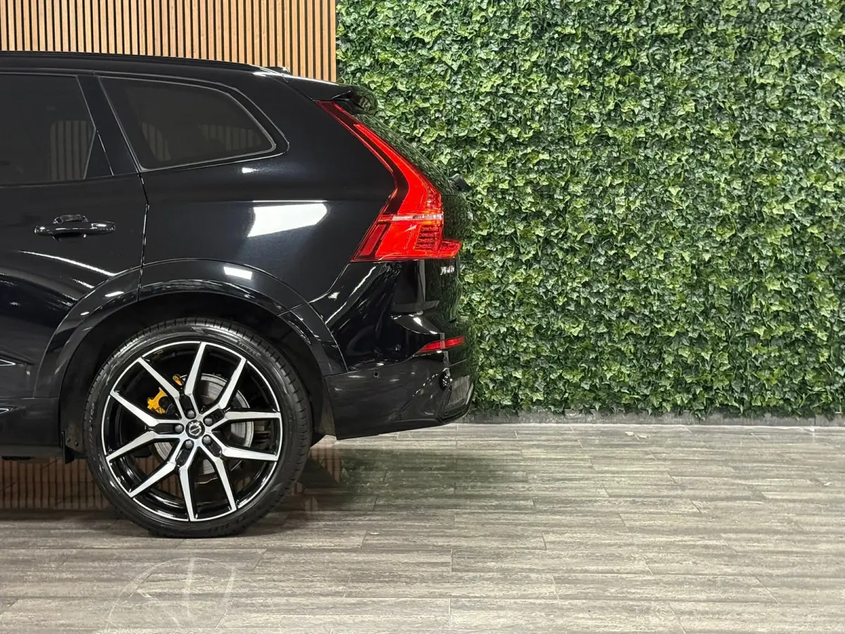 T8 AWD Recharge Polestar Long Range | Bowers & Wilkins | Trekhaak | 360° Camera | 22 Inch | 455pk | Adaptieve Cruise Control | Stoel en Stuurwielverwarming | Full LED Meesturende koplampen 