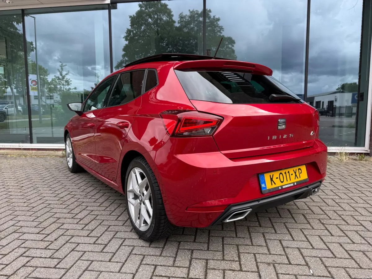 1.0 TSI FR Business Intense - Pano/Schuifdak - Climate - Navi - Org.NL