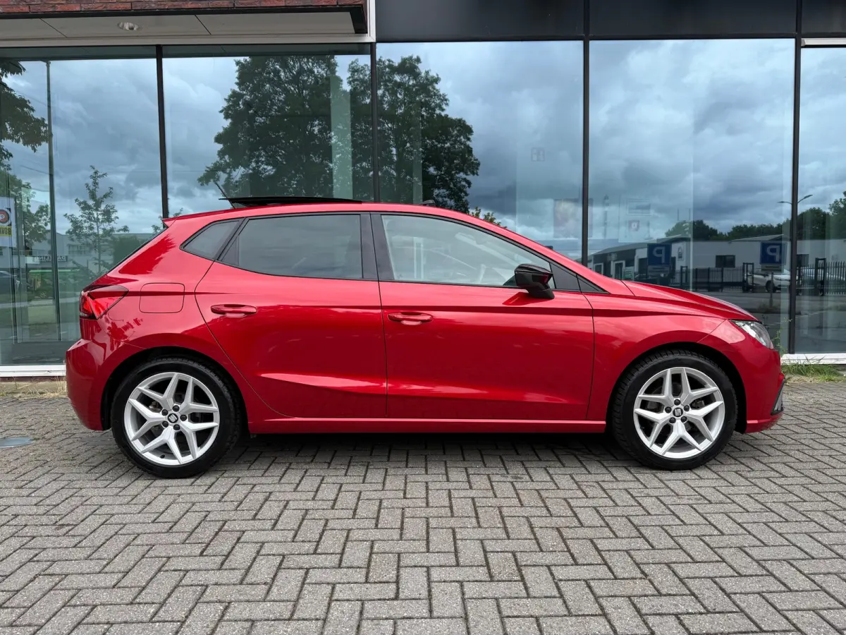 1.0 TSI FR Business Intense - Pano/Schuifdak - Climate - Navi - Org.NL