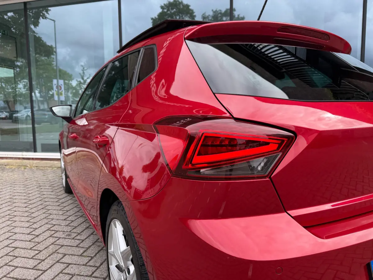 1.0 TSI FR Business Intense - Pano/Schuifdak - Climate - Navi - Org.NL