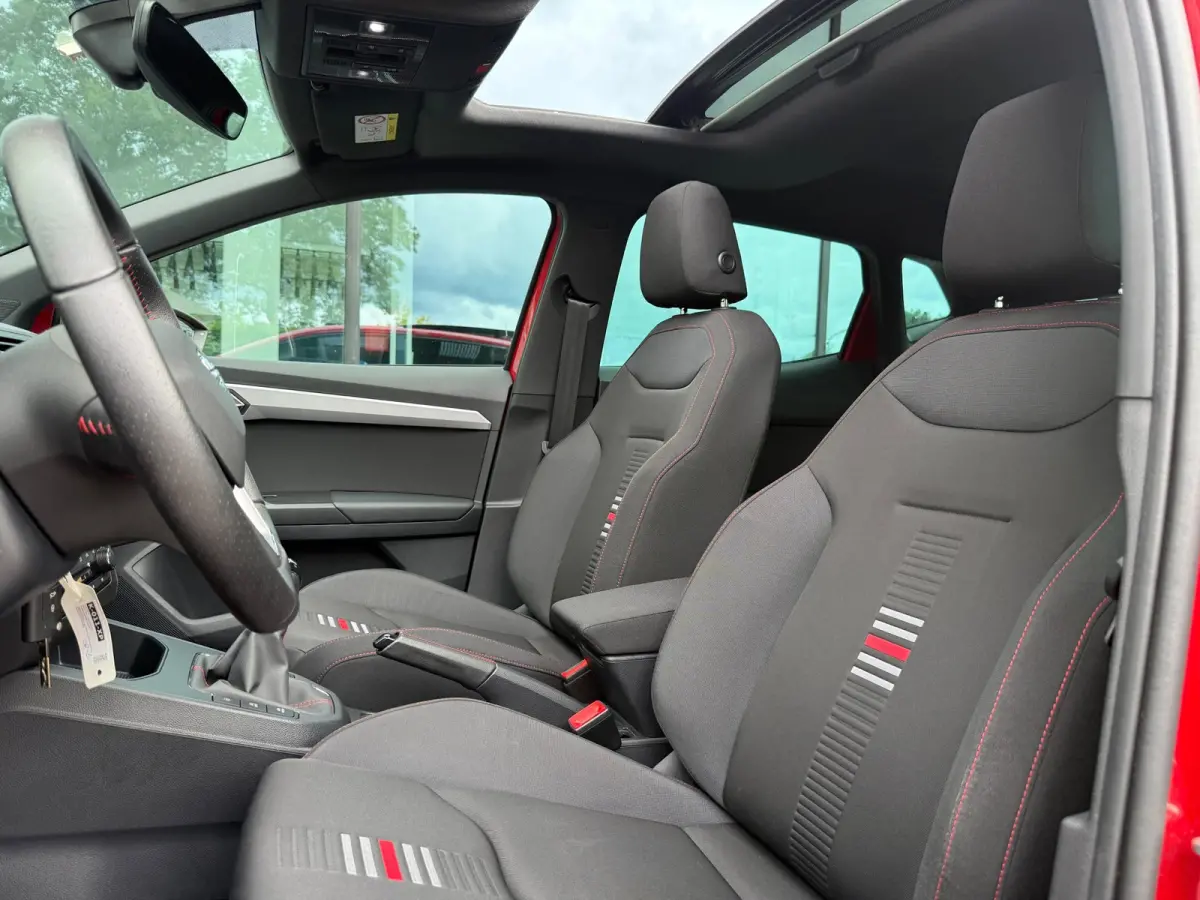 1.0 TSI FR Business Intense - Pano/Schuifdak - Climate - Navi - Org.NL