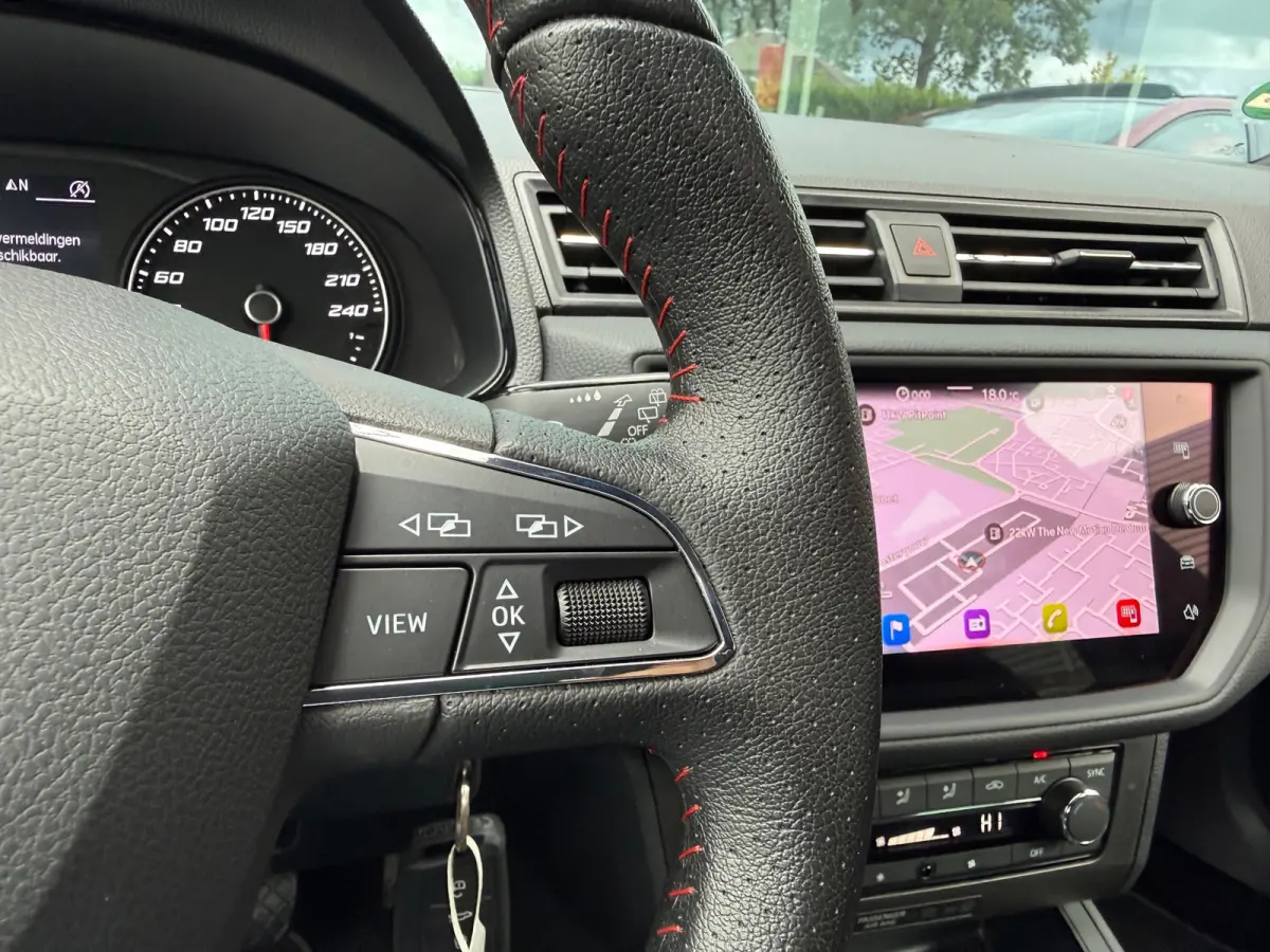 1.0 TSI FR Business Intense - Pano/Schuifdak - Climate - Navi - Org.NL