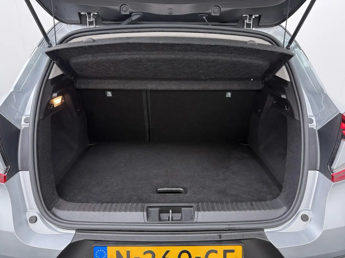TCe 140 EDC Intens | AUTOMAAT | Trekhaak | Parkeercamera |