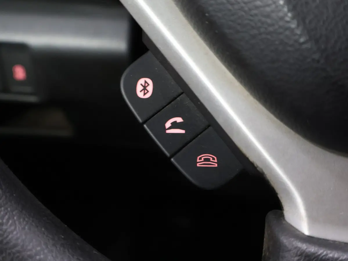 SX4 1.0 Boosterjet Comfort - Cruise - Bluetooth