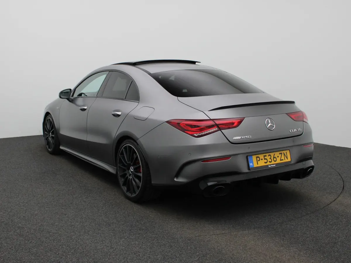 AMG 35 4MATIC Premium Plus | Automaat | Apple Carplay / Android Auto | Achteruitrijcamera | Panoramadak | Parkeersensoren |