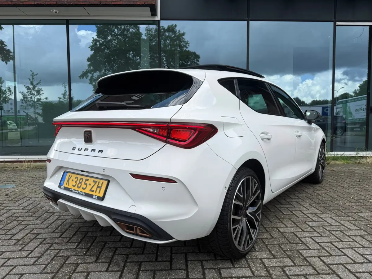 1.4 e-Hybrid VZ Performance - Automaat - Pano/Schuifdak - Navi - org.NL