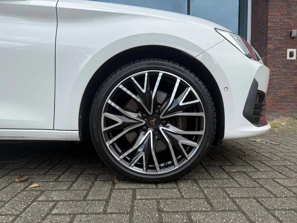 1.4 e-Hybrid VZ Performance - Automaat - Pano/Schuifdak - Navi - org.NL