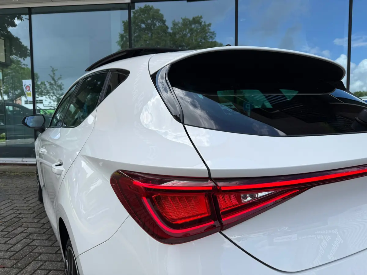 1.4 e-Hybrid VZ Performance - Automaat - Pano/Schuifdak - Navi - org.NL
