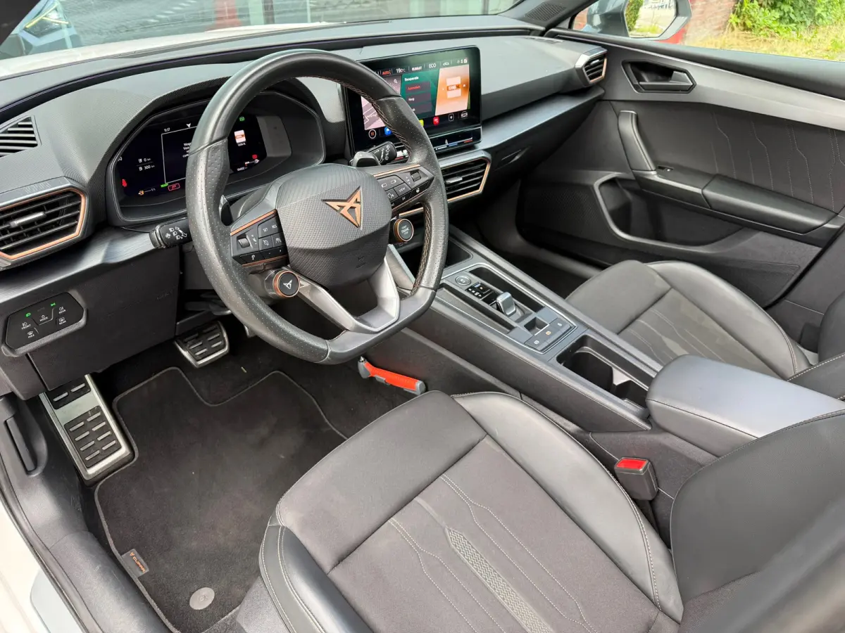 1.4 e-Hybrid VZ Performance - Automaat - Pano/Schuifdak - Navi - org.NL
