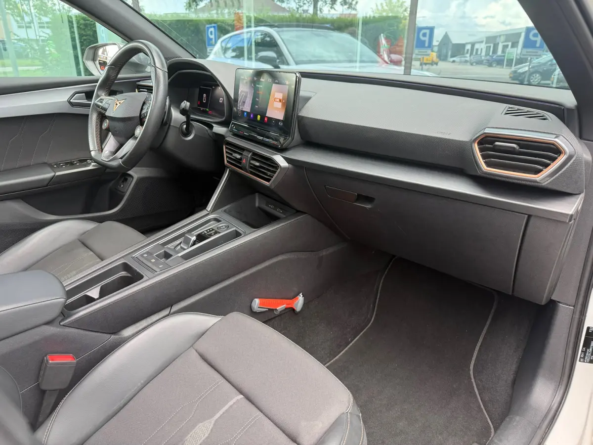 1.4 e-Hybrid VZ Performance - Automaat - Pano/Schuifdak - Navi - org.NL
