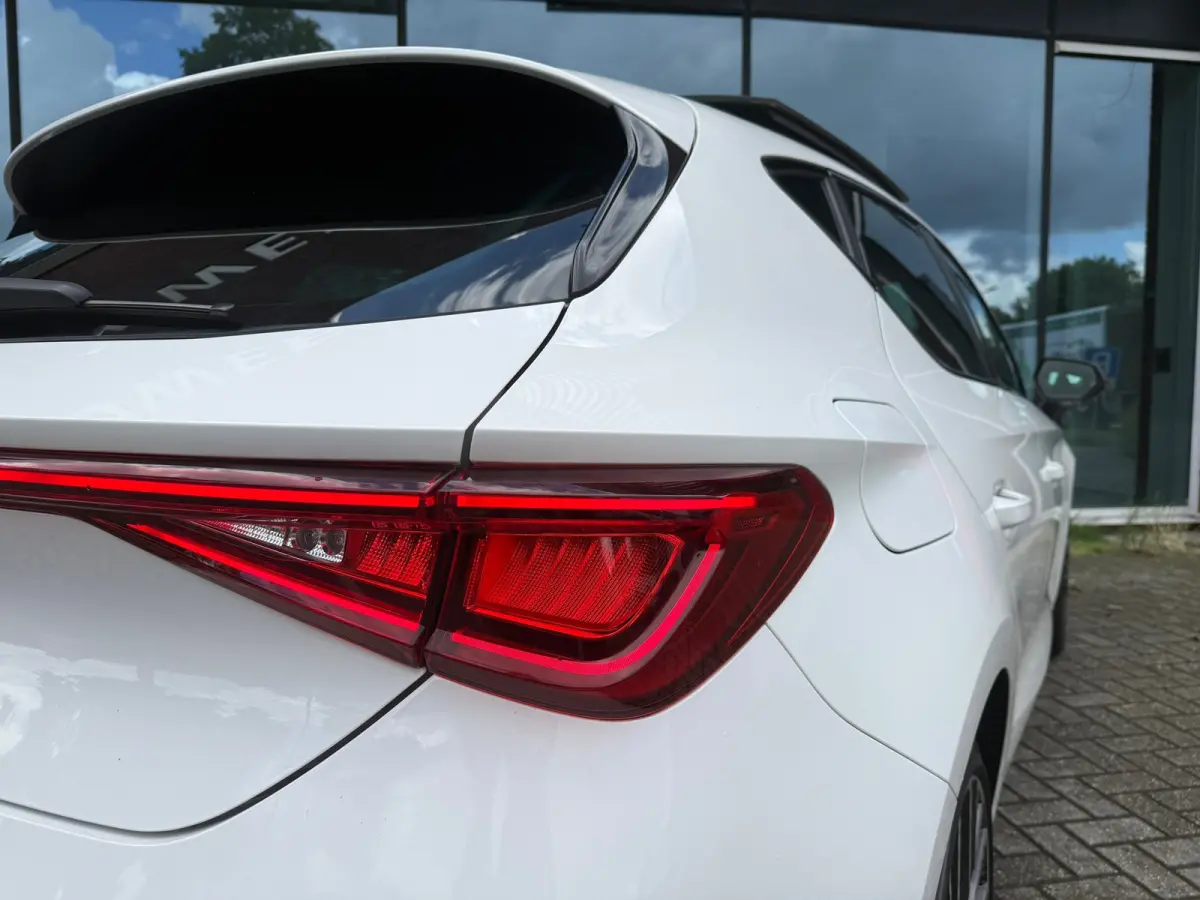 1.4 e-Hybrid VZ Performance - Automaat - Pano/Schuifdak - Navi - org.NL