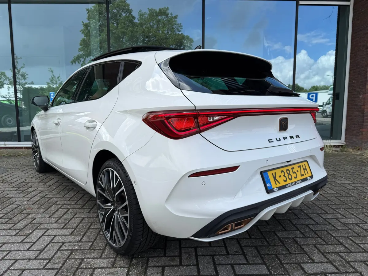 1.4 e-Hybrid VZ Performance - Automaat - Pano/Schuifdak - Navi - org.NL