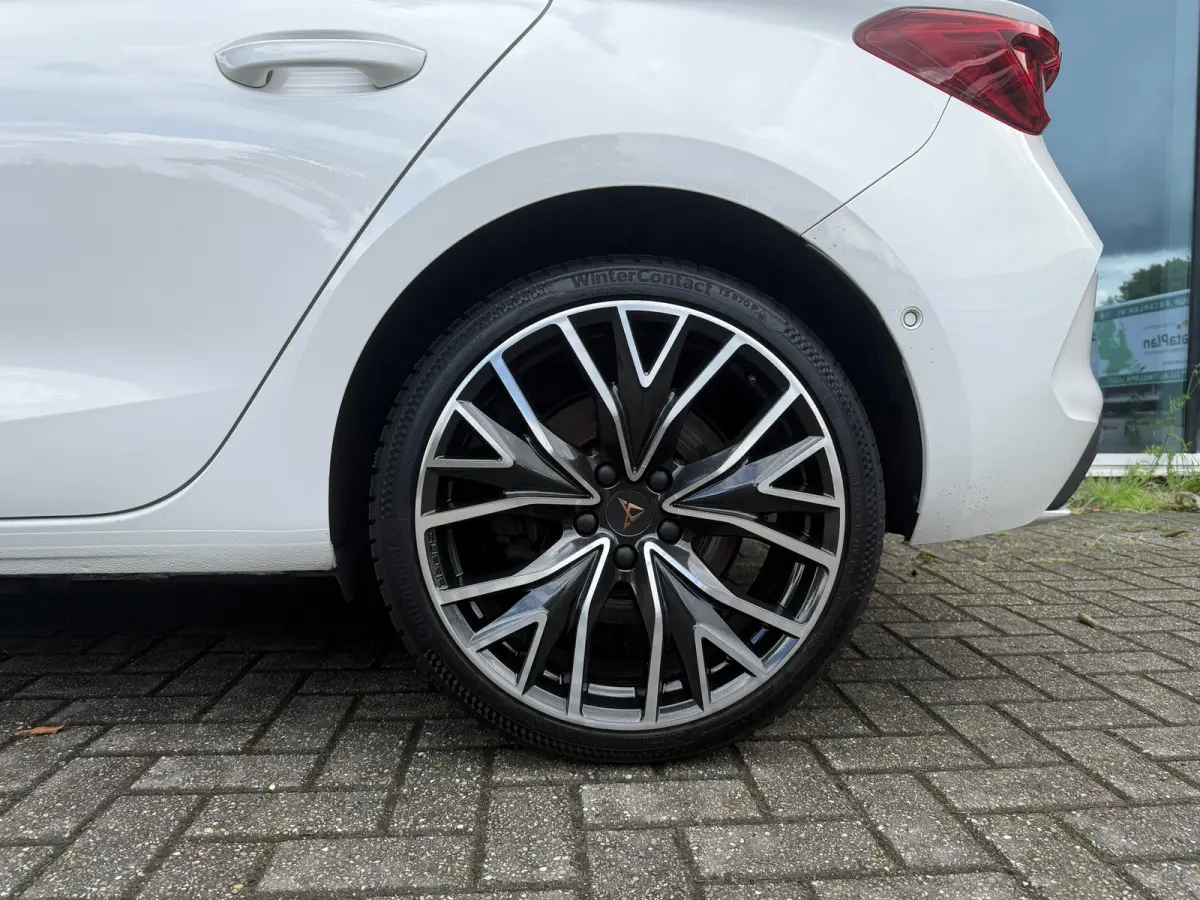 1.4 e-Hybrid VZ Performance - Automaat - Pano/Schuifdak - Navi - org.NL