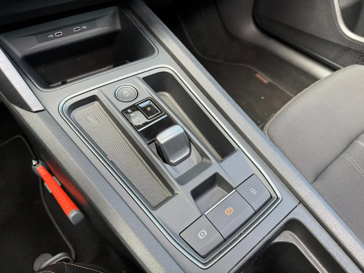1.4 e-Hybrid VZ Performance - Automaat - Pano/Schuifdak - Navi - org.NL
