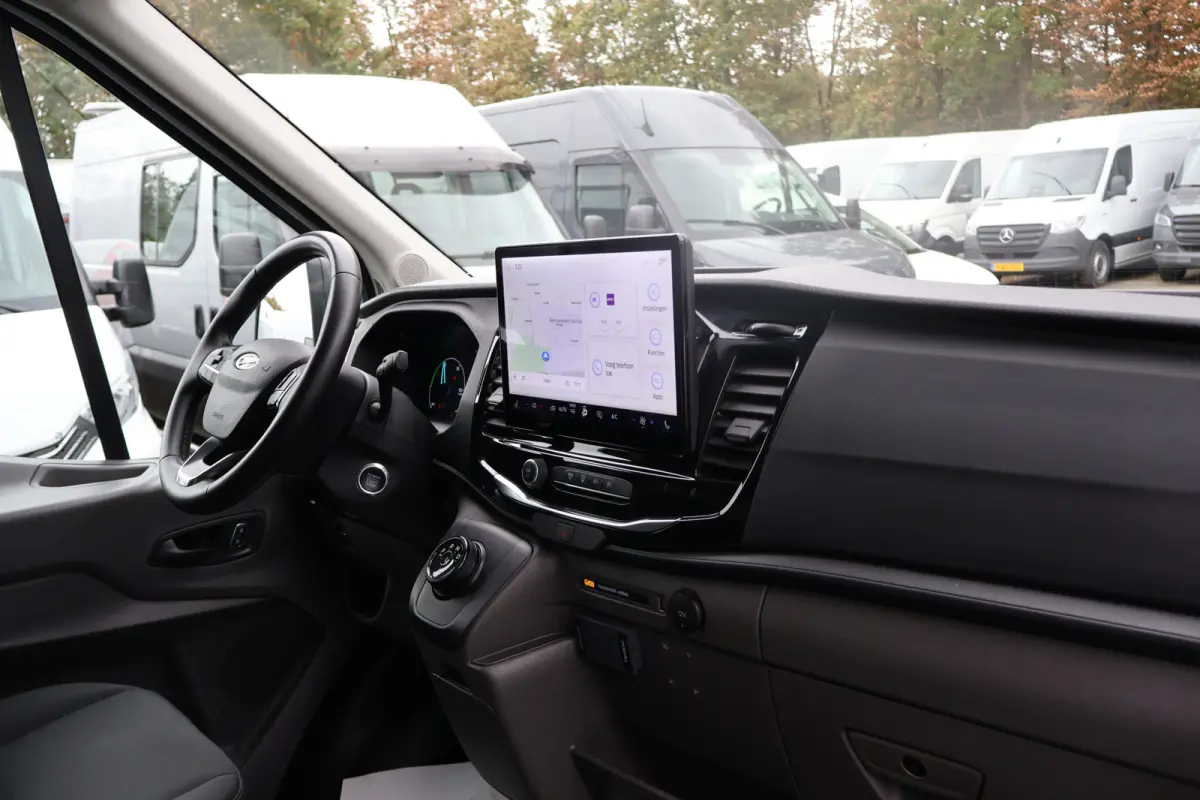 350 L2 H2 Trend 68 kWh Bott Vario Inrichting