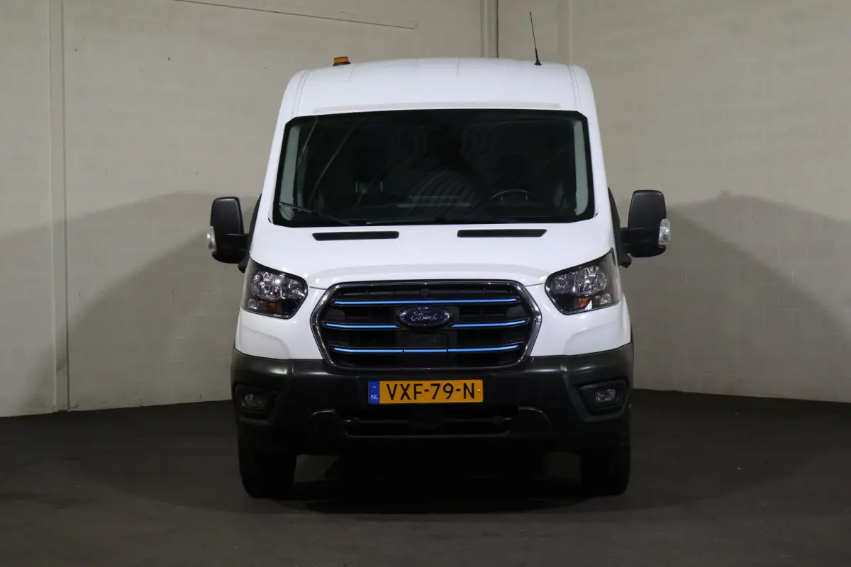 350 L2 H2 Trend 68 kWh Bott Vario Inrichting