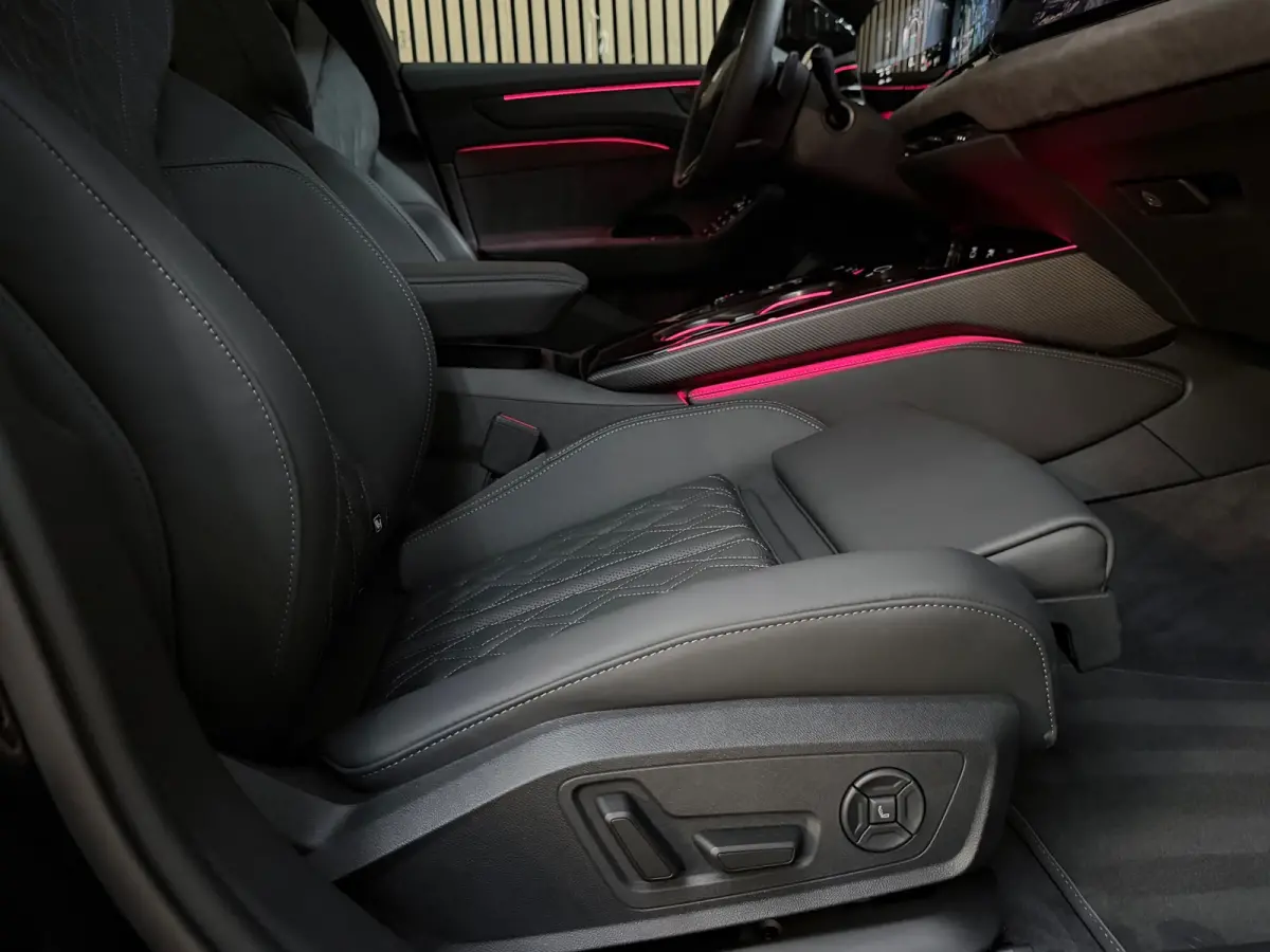 2.0 e-hybrid Quattro S edition Competition 367PK