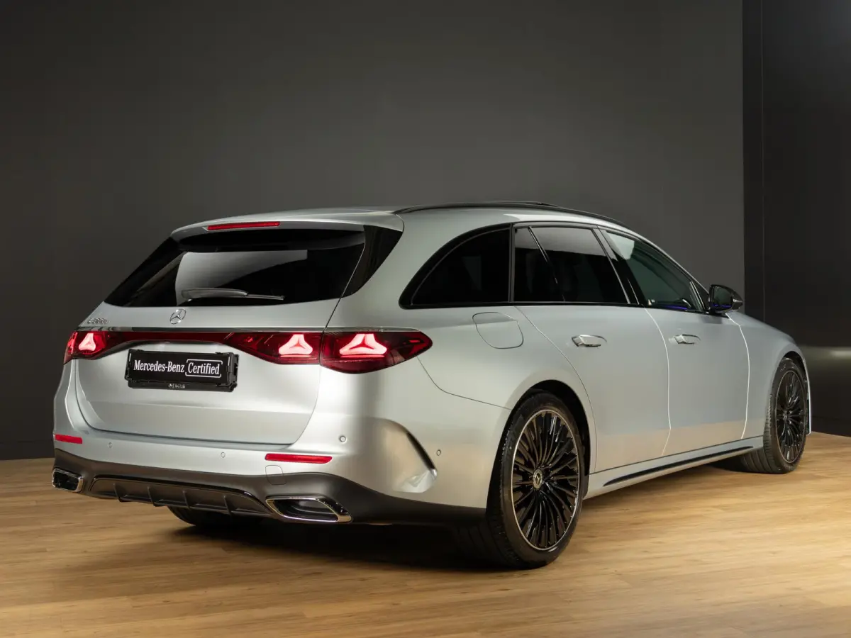 300 e Sport Edition | Panorama dak