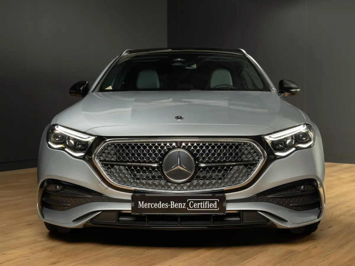 300 e Sport Edition | Panorama dak