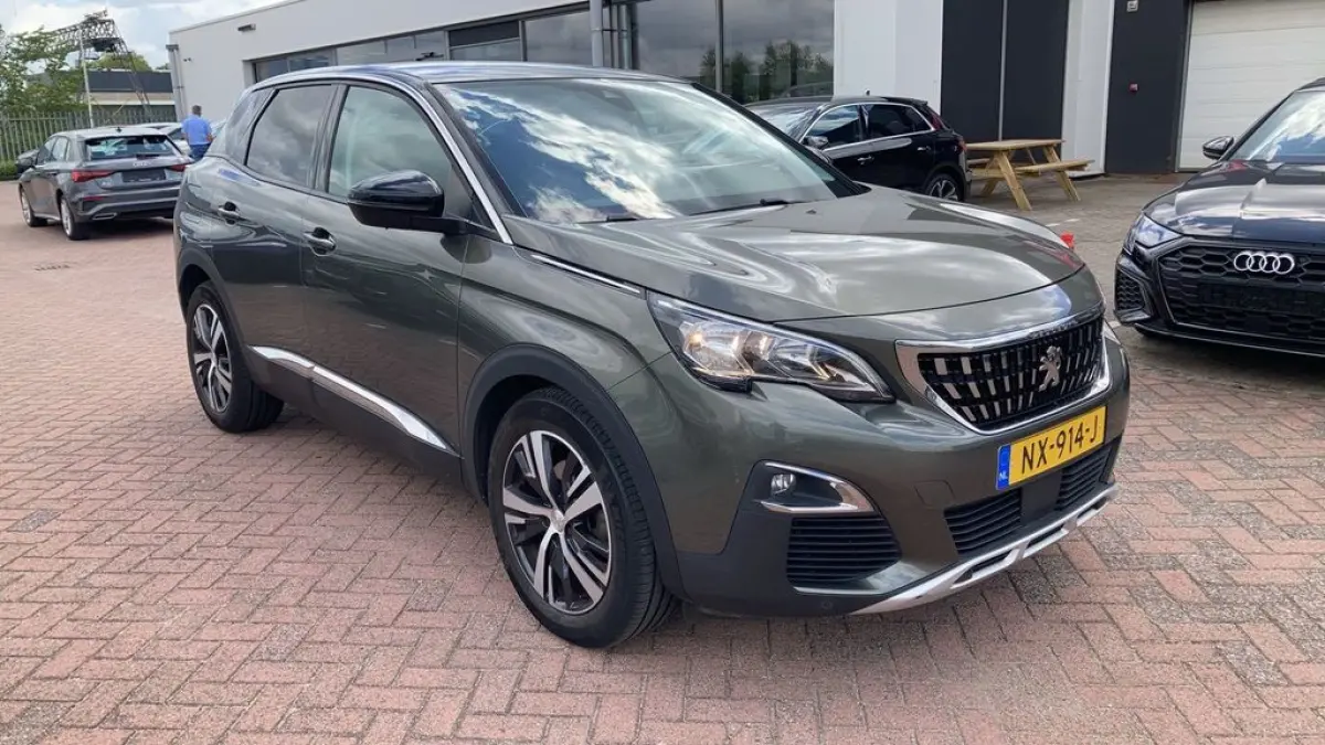 1.6 e-THP Allure 165pk | Navigatie | Cruise Control | Camera | DAB | Parkeersensoren| Achterbank in delen neerklapbaar | Apple Carplay/Android Auto|telefoonintegratie premium | Bluetooth tel
