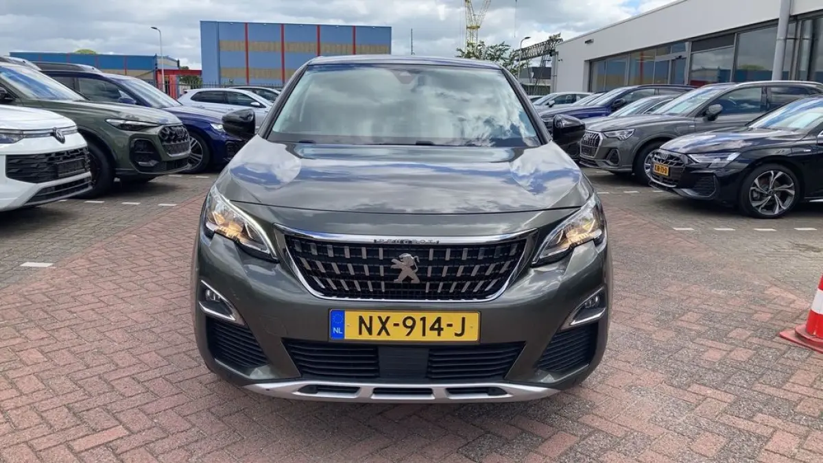 1.6 e-THP Allure 165pk | Navigatie | Cruise Control | Camera | DAB | Parkeersensoren| Achterbank in delen neerklapbaar | Apple Carplay/Android Auto|telefoonintegratie premium | Bluetooth tel