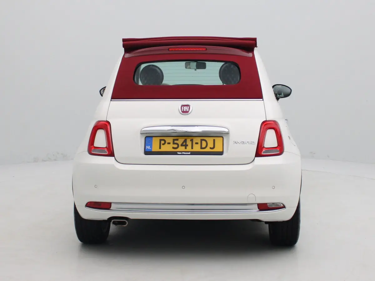 1.0 Hybrid Dolcevita | Climate Control | Apple Carplay/Android Auto | Zuinig | Lichtmetalen Velgen |