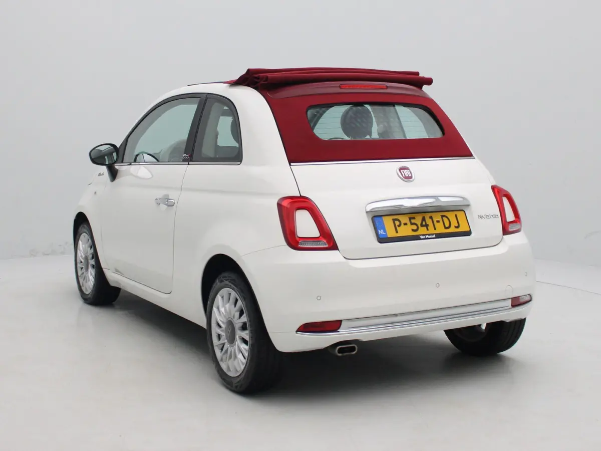 1.0 Hybrid Dolcevita | Climate Control | Apple Carplay/Android Auto | Zuinig | Lichtmetalen Velgen |