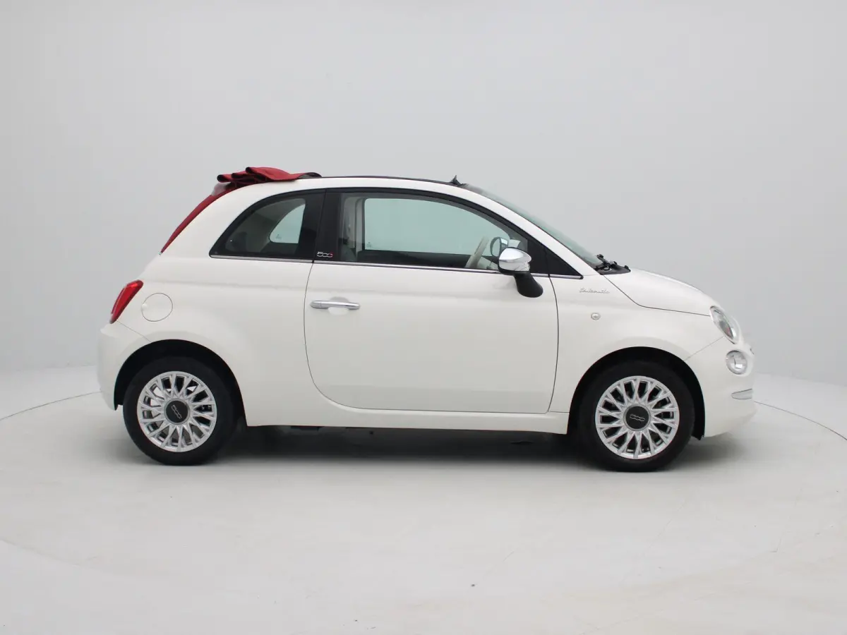 1.0 Hybrid Dolcevita | Climate Control | Apple Carplay/Android Auto | Zuinig | Lichtmetalen Velgen |