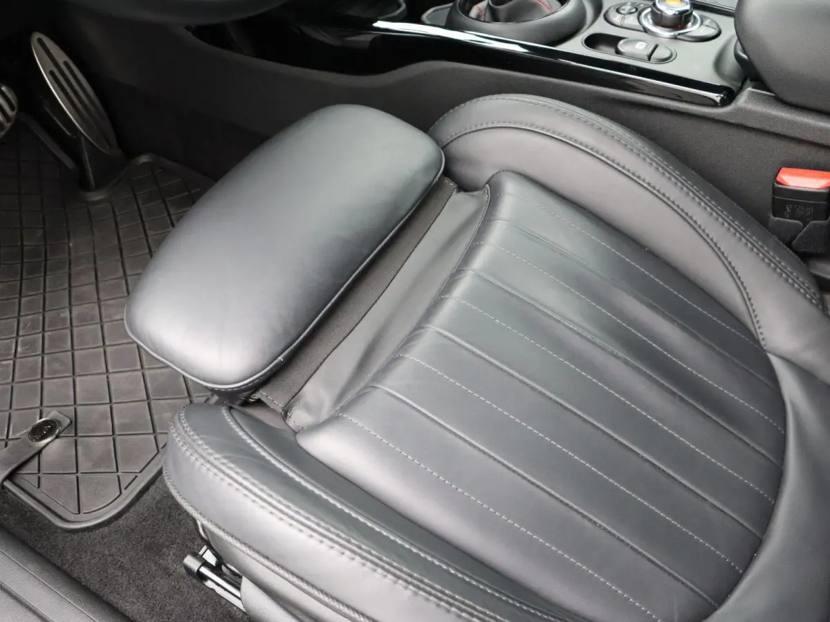 JCW ALL4 Chili + Panoramadak + Harman Kardon + 19''