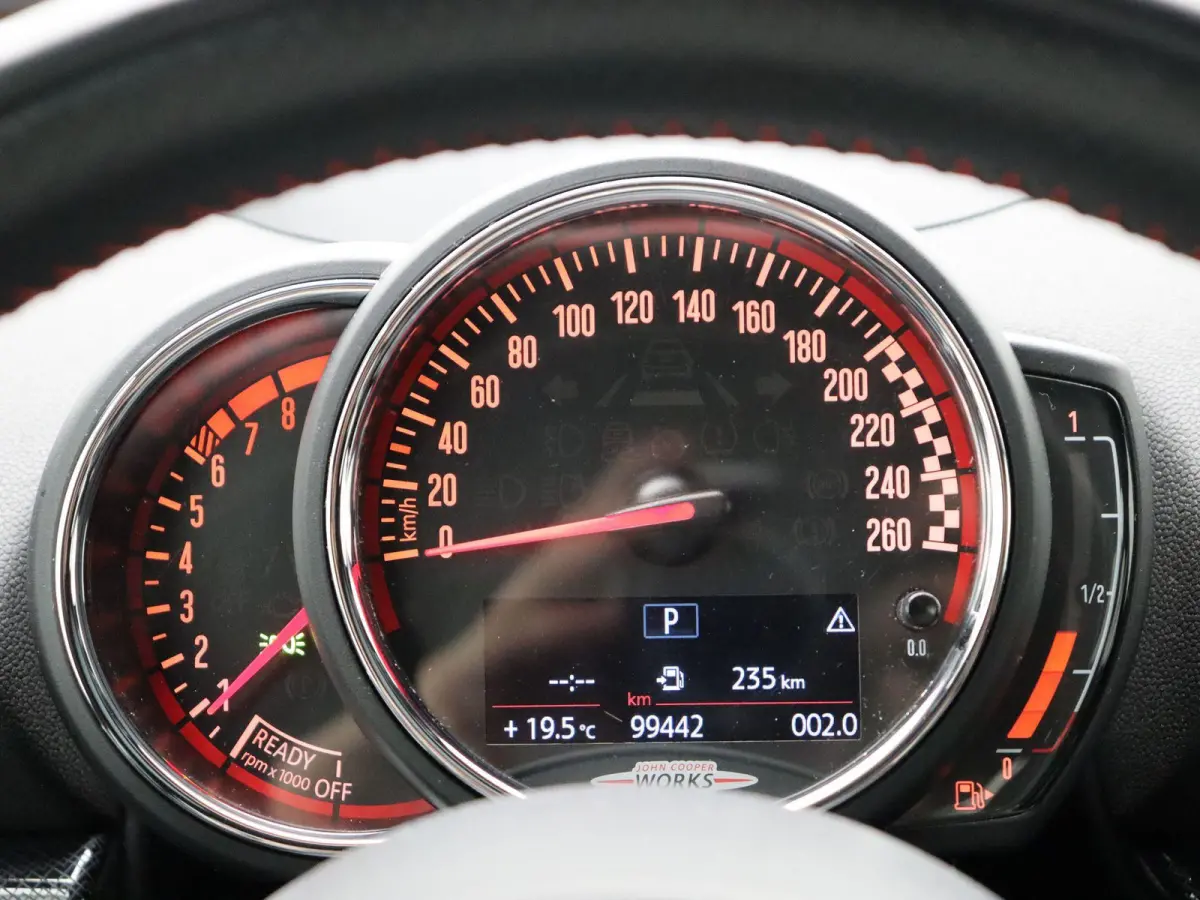 JCW ALL4 Chili + Panoramadak + Harman Kardon + 19''