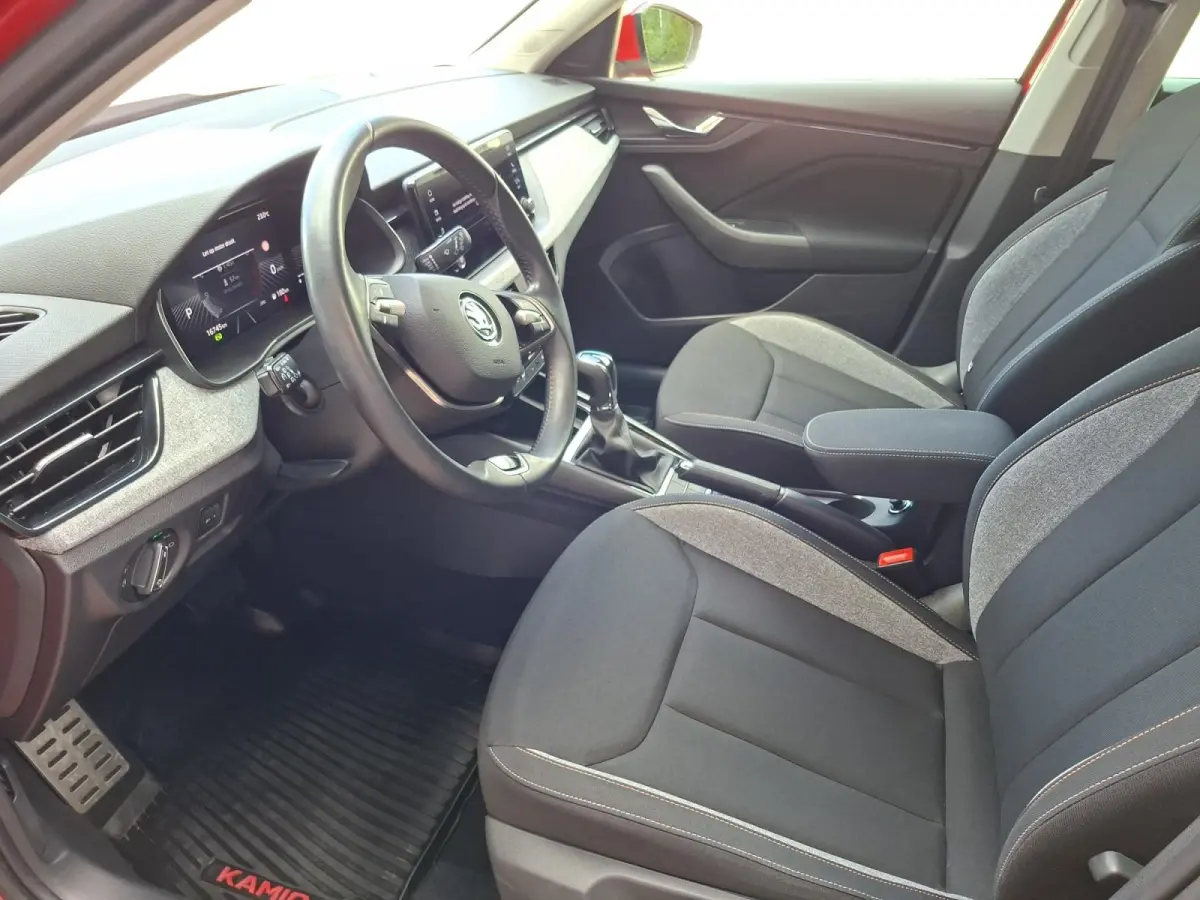 1.0 TSI Business Edition Automaat | Carplay / Android auto | Climate control | Virtual cockpit