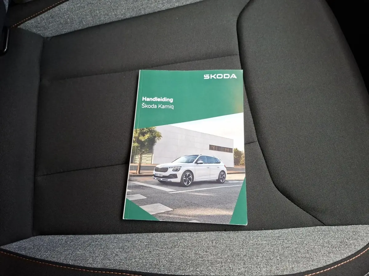 1.0 TSI Business Edition Automaat | Carplay / Android auto | Climate control | Virtual cockpit
