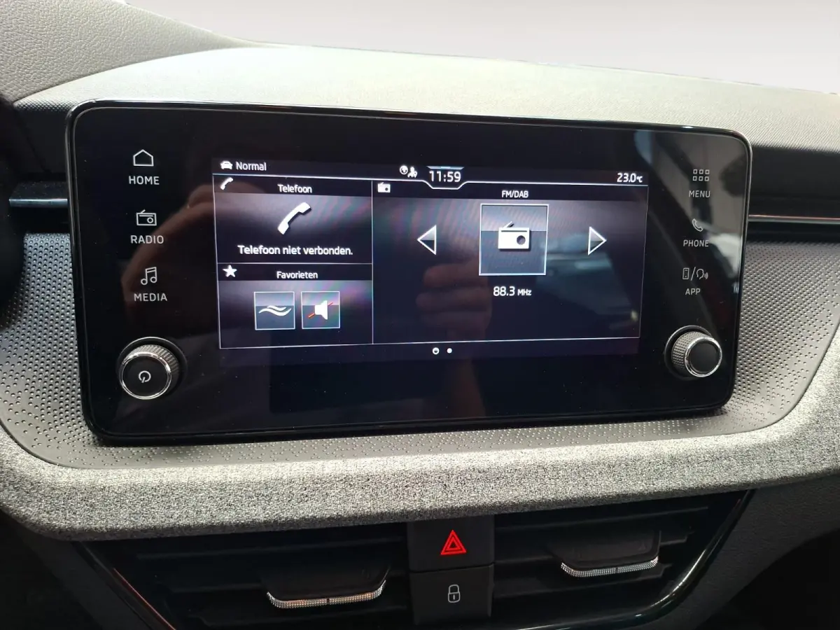 1.0 TSI Business Edition Automaat | Carplay / Android auto | Climate control | Virtual cockpit