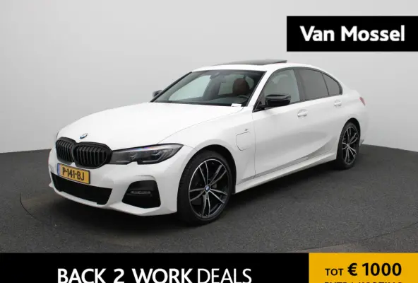 320e Business Edition Plus | Automaat | Apple Carplay / Android Auto | Panoramadak | Achteruitrijcamera | Parkeersensoren | Stoelverwarming | Stuurverwarming |