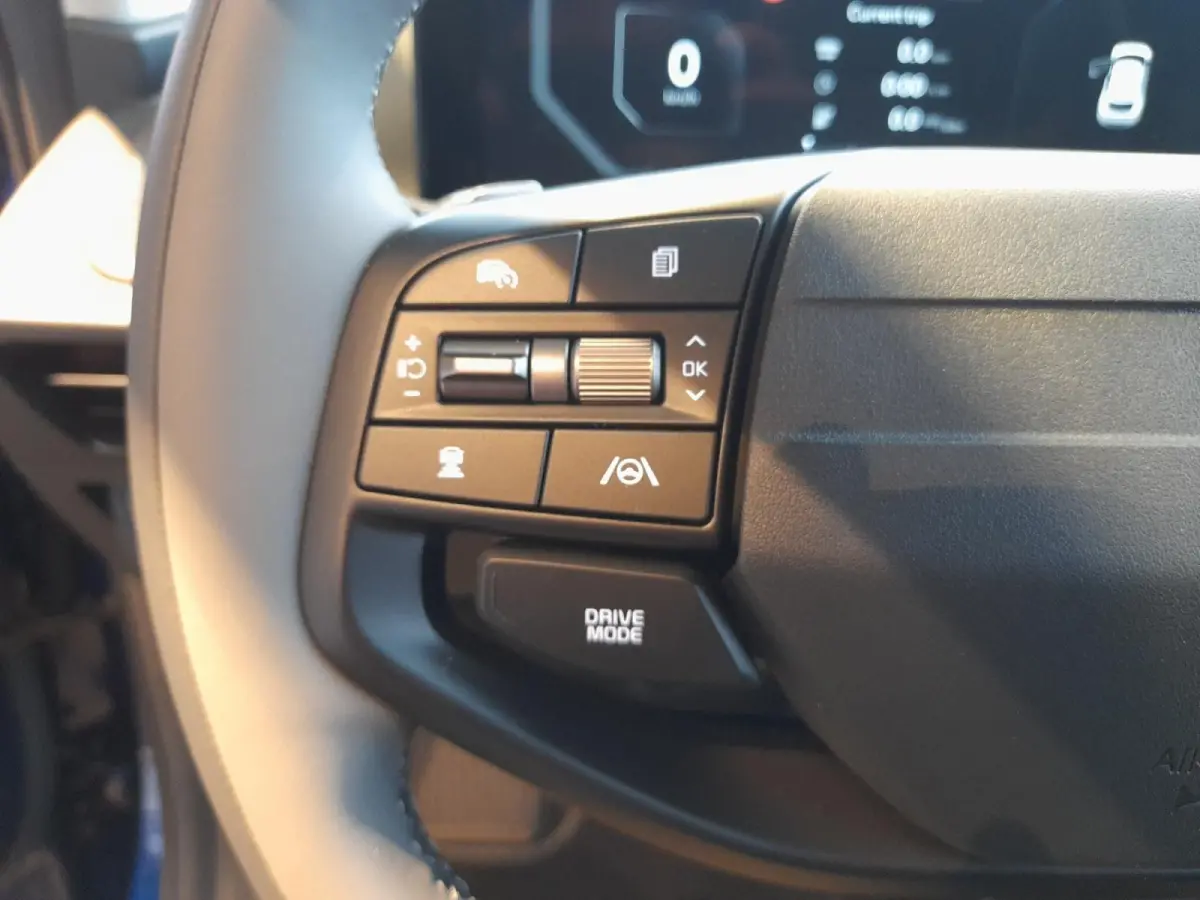 Light Edition 63 kWh Nieuw model | Navi | Camera | Accu=100% | Apple Carplay/Android Auto | Fabrieksgarantie t/m 30-4-2032 + 3x 1 jaar* | NAP