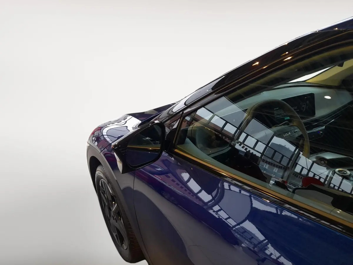 Light Edition 63 kWh Nieuw model | Navi | Camera | Accu=100% | Apple Carplay/Android Auto | Fabrieksgarantie t/m 30-4-2032 + 3x 1 jaar* | NAP