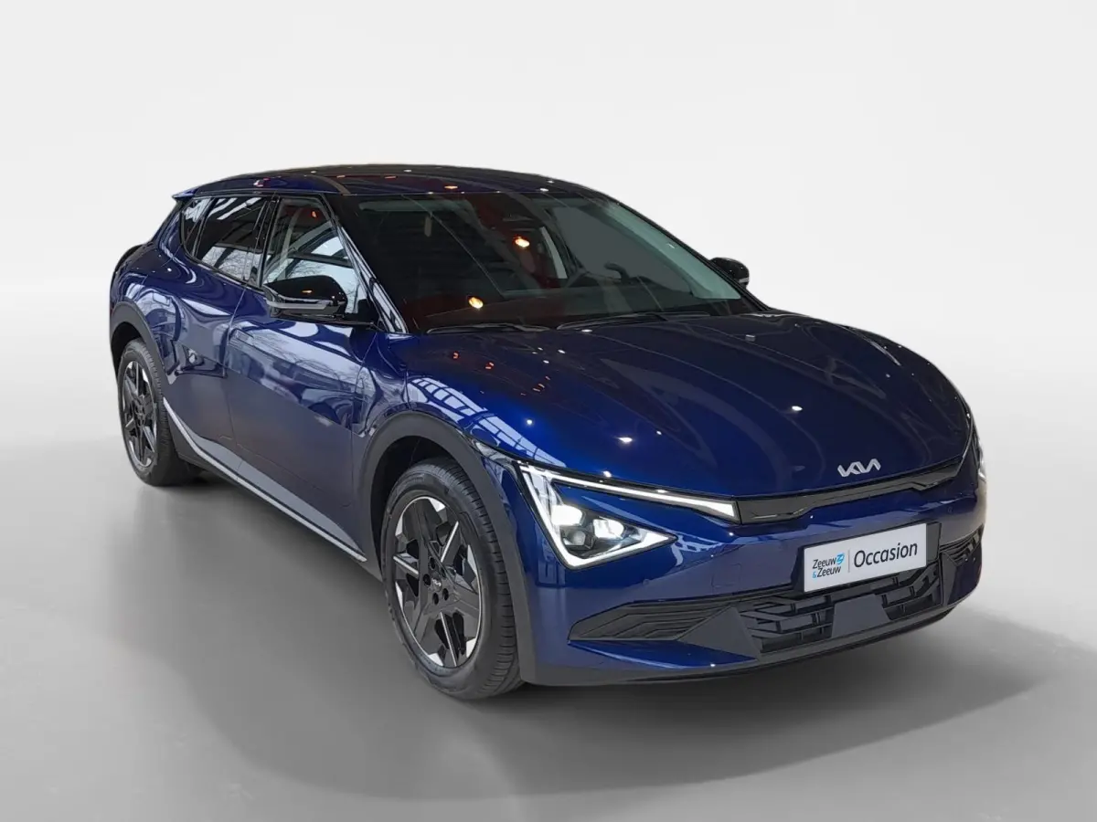 Light Edition 63 kWh Nieuw model | Navi | Camera | Accu=100% | Apple Carplay/Android Auto | Fabrieksgarantie t/m 30-4-2032 + 3x 1 jaar* | NAP