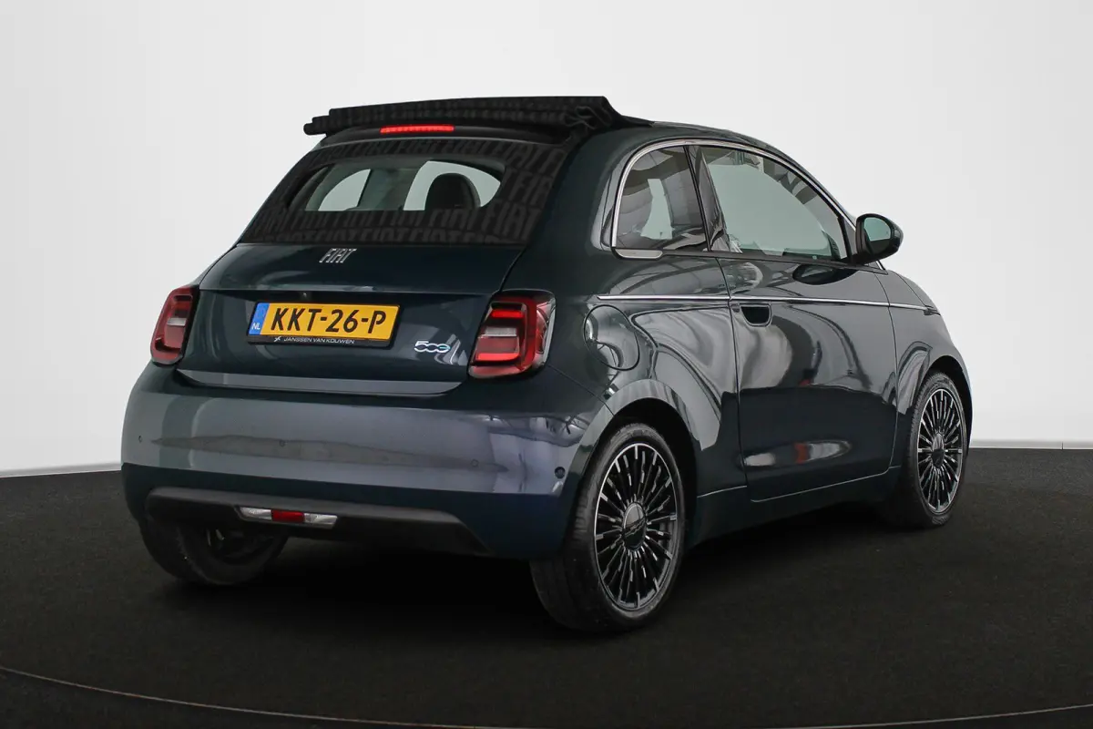 La Prima 24 kWh Cabrio Leder Stoelverwarming Camera JBL Keyless