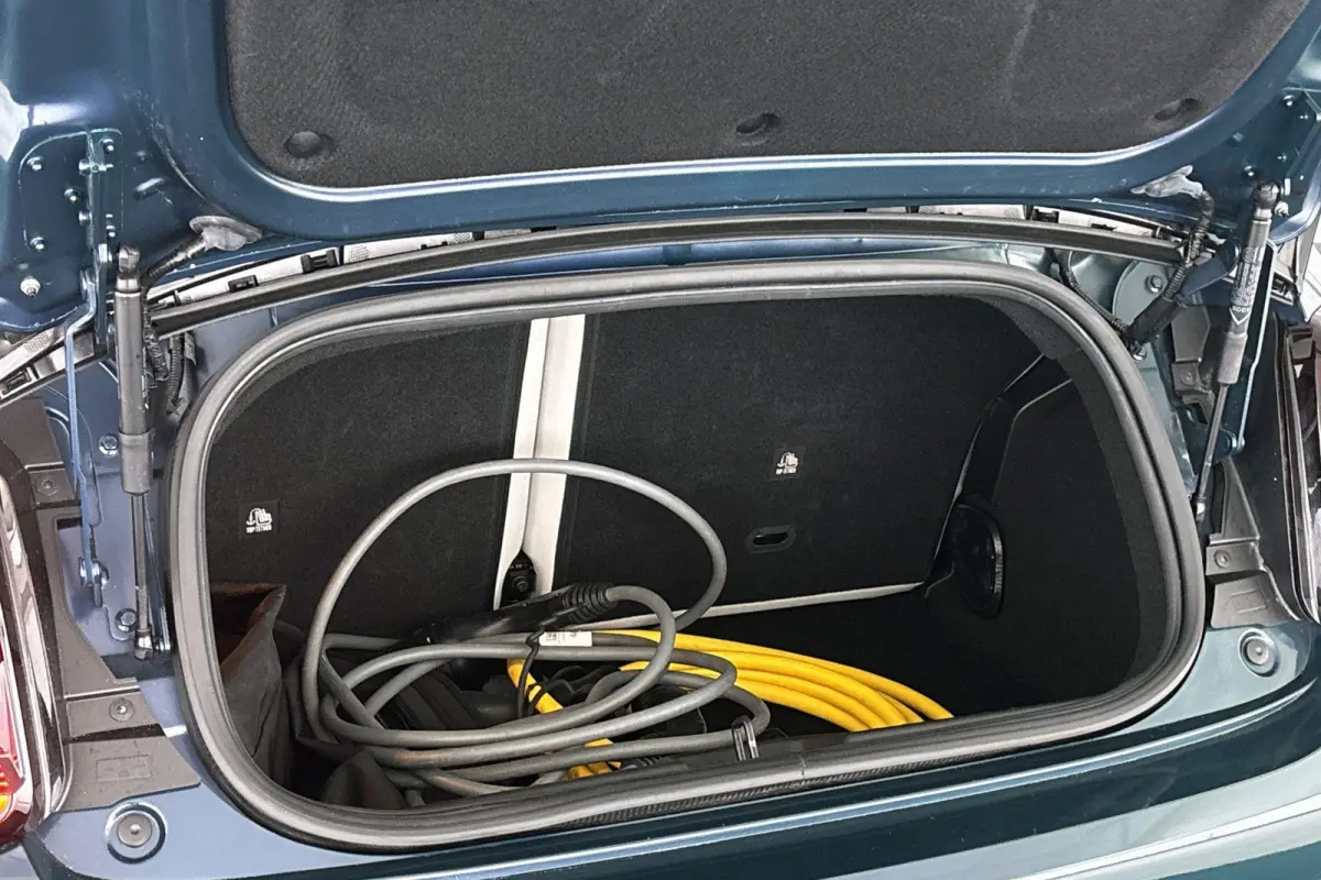 La Prima 24 kWh Cabrio Leder Stoelverwarming Camera JBL Keyless