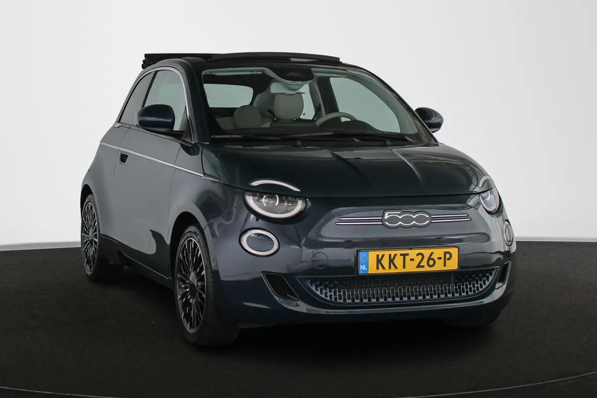 La Prima 24 kWh Cabrio Leder Stoelverwarming Camera JBL Keyless