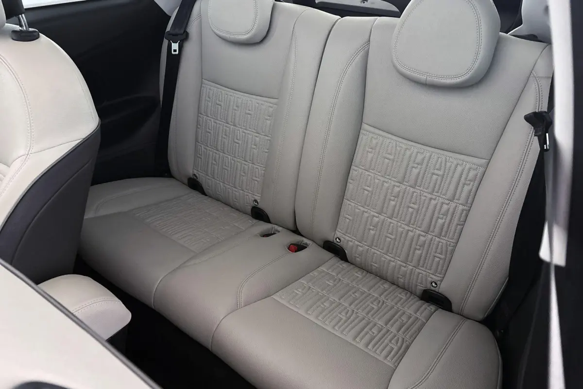 La Prima 24 kWh Cabrio Leder Stoelverwarming Camera JBL Keyless